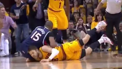 Matthew Dellavedova Al Horford