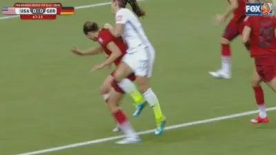 Alex Morgan penalty kick