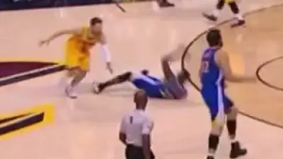 Matthew Dellavedova Draymond Green