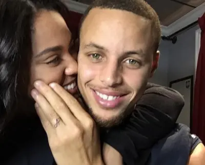 Steph Curry ringer finger tattoo