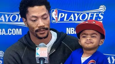 Derrick Rose son face