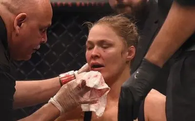 Ronda Rousey face