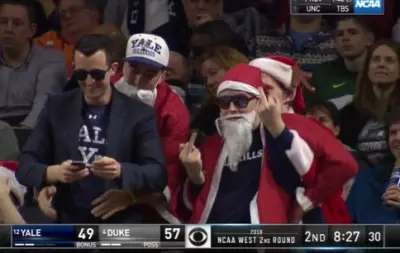 Santa Yale middle finger