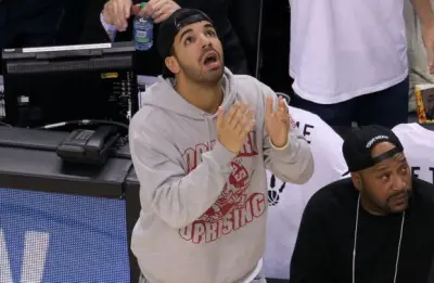 Drake Raptors