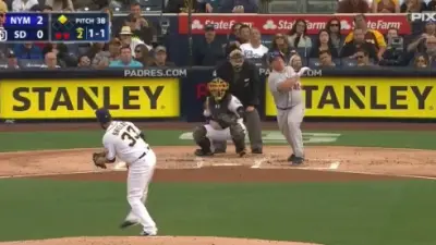 Bartolo Colon home run