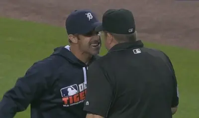 Brad Ausmus umpire