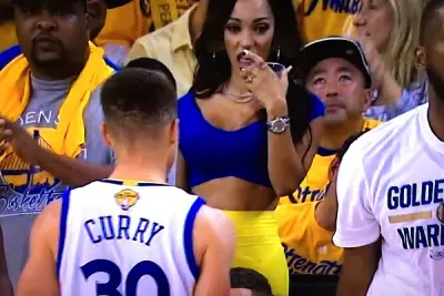 Roni Rose Steph Curry