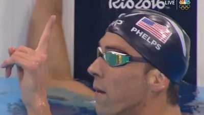 Michael Phelps finger wag