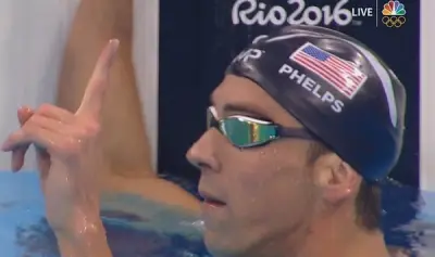 Michael Phelps finger wag