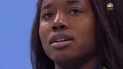 Simone Manuel crying
