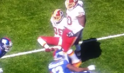 DeAngelo Hall knee