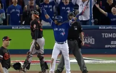 Edwin Encarnacion walk-off