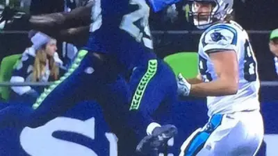 Earl Thomas leg