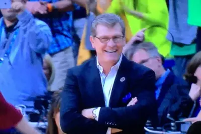 Geno Auriemma smile