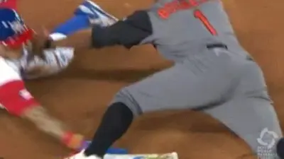 Javy Baez slide