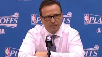 Scott Brooks