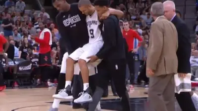 Tony Parker knee