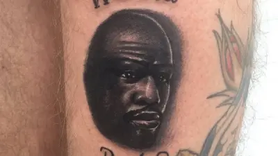 Floyd Mayweather tattoo bet