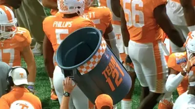 Tennessee trash can