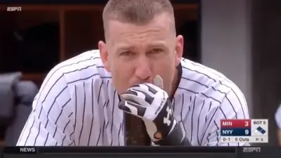 Todd Frazier foul