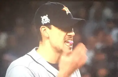 Charlie Morton gum