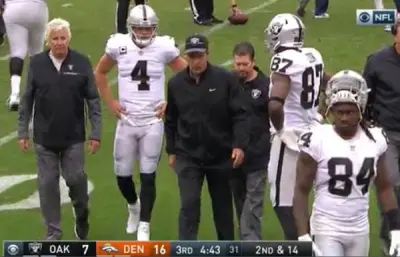 Derek Carr back