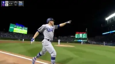 Kike Hernandez homer