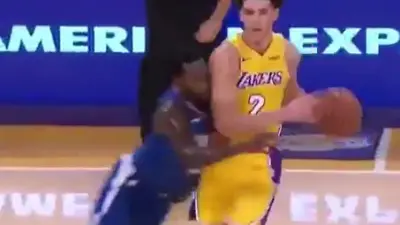 Lonzo Ball Patrick Beverley