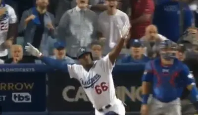 Yasiel Puig bat flip