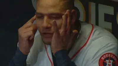 Yuli Gurriel asian