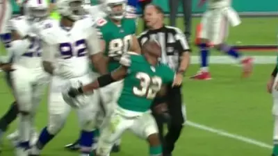 Kenyan Drake helmet