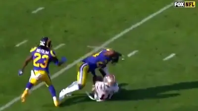 Marquise Goodwin hit