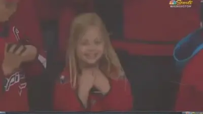 Caps fan puck