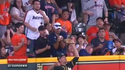 Max Stassi fan interference