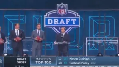 Roger Goodell booed