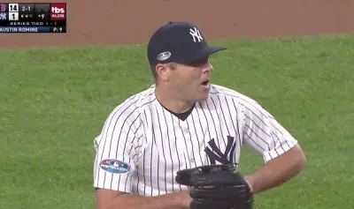 Austin Romine pitch