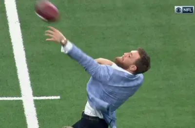 Conor McGregor throw football