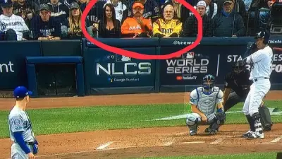 Front Row Amy Marlins Man