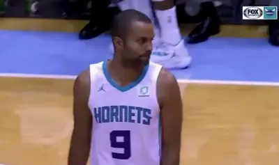 Tony Parker Hornets