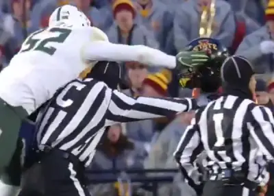 Greg Roberts punch