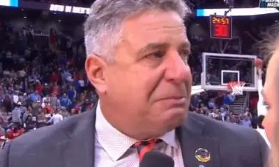 Bruce Pearl crying