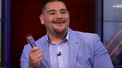 Andy Ruiz Snickers