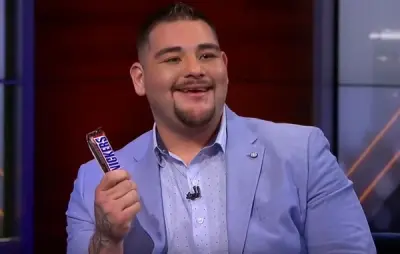 Andy Ruiz Snickers