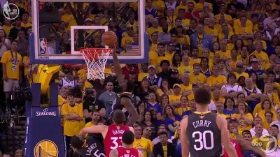 Draymond Green goaltend