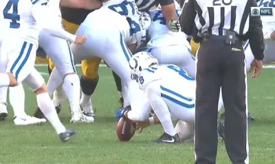 Adam Vinatieri laces out