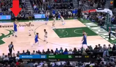 Kristaps Porzingis three