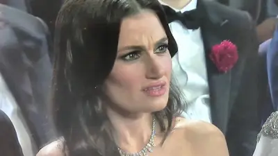 Idina Menzel reaction