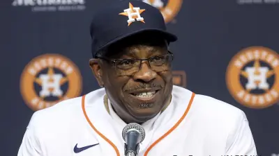 Dusty Baker in his Astros uniform