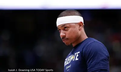 Isaiah Thomas in basketball gear