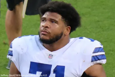Lael Collins looks up